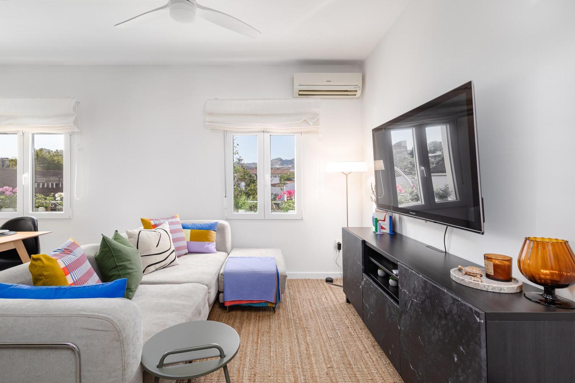 Bihotzak Apartment Malaga Bagian luar foto